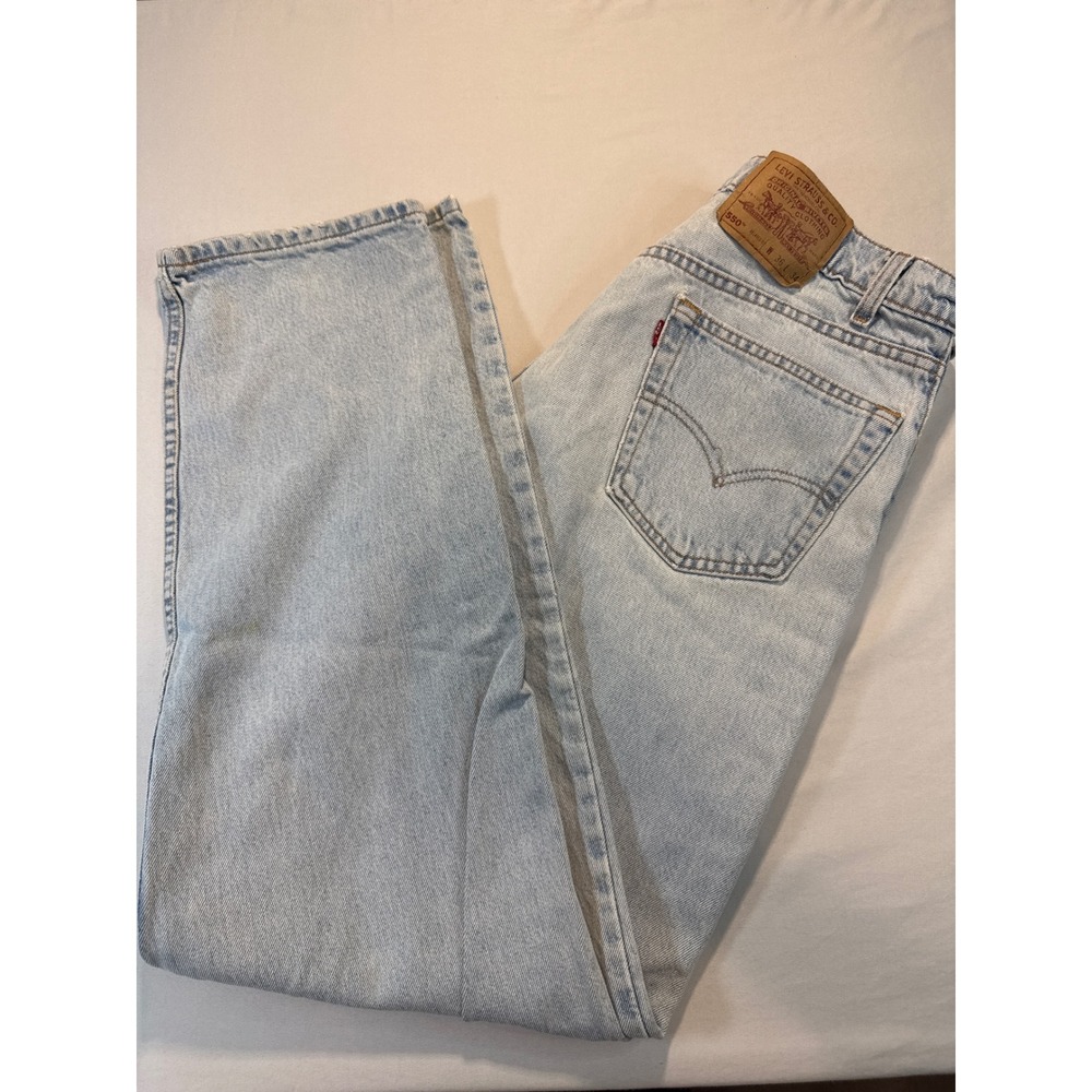 Vintage Levi 550 Relaxed Fit Jeans Light Wash Made in USA 36x34 00550-4834